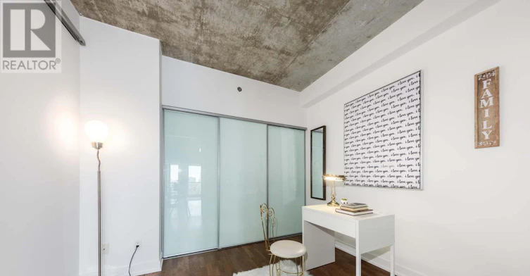 717-20 Minowan Miikan Lane, Toronto, ON, M6J 0E5 - 14
