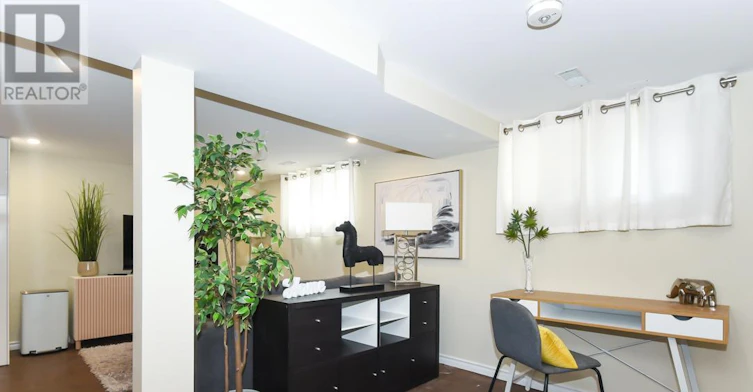 B-2151 Lambeth Walk, Ottawa, ON, K2C 1E9 - 4