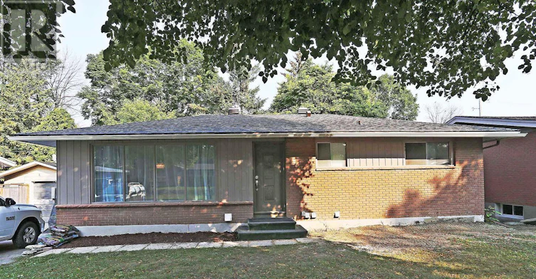 B-2151 Lambeth Walk, Ottawa, ON, K2C 1E9