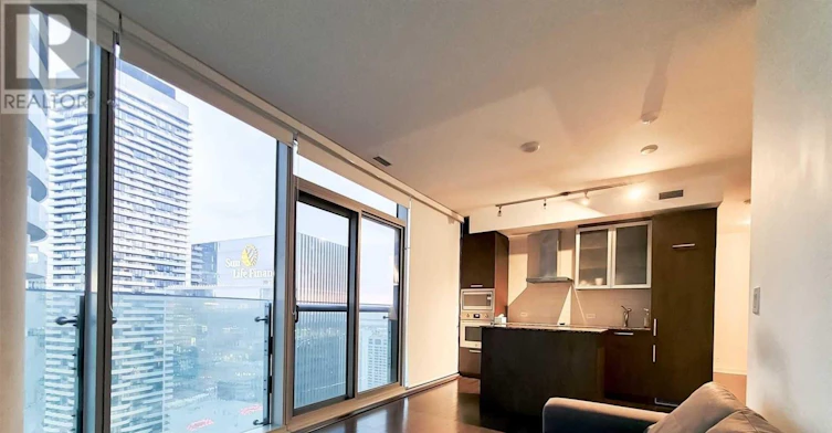 4110-12 York Street, Toronto, ON, M5J 2Z2 - 7