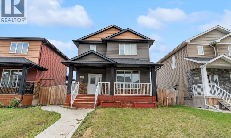 526 Maple Crescent