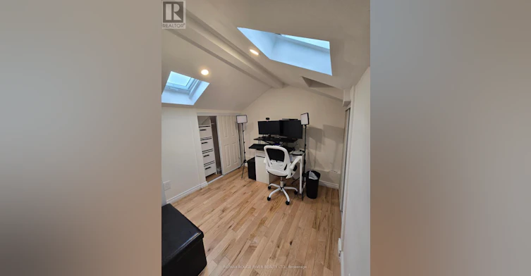 6 Lippincott St Street, Toronto, ON, M5T 2R5 - 18