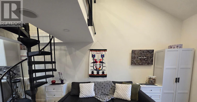 6 Lippincott St Street, Toronto, ON, M5T 2R5 - 8