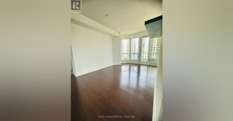 911-18 Holmes Avenue, Toronto, ON, M2N 0E1 - 2