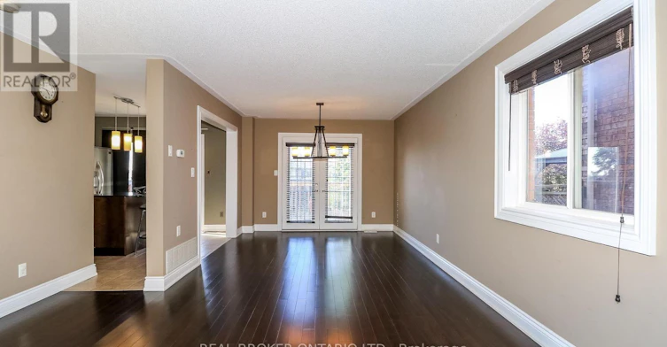 2202 Batters Loop, Innisfil, ON, L9S 0C8 - 5