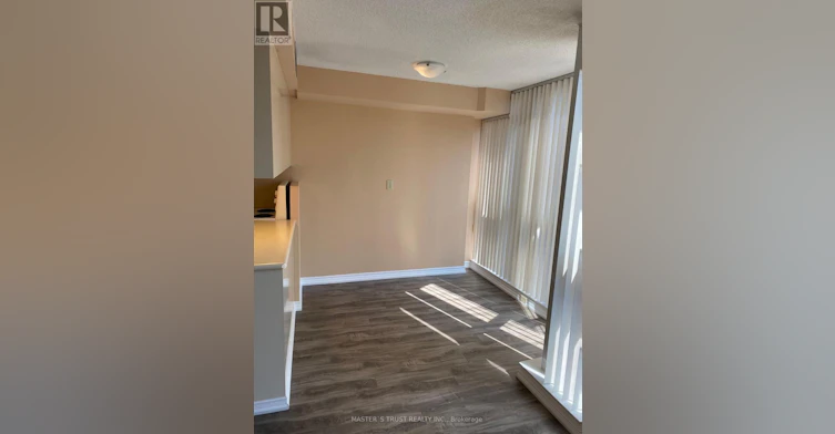 1410-736 Bay Street, Toronto, ON, M5G 2M4 - 5
