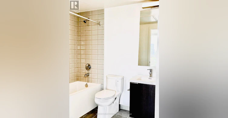 1404-203 College Street, Toronto, ON, M5T 1P9 - 15