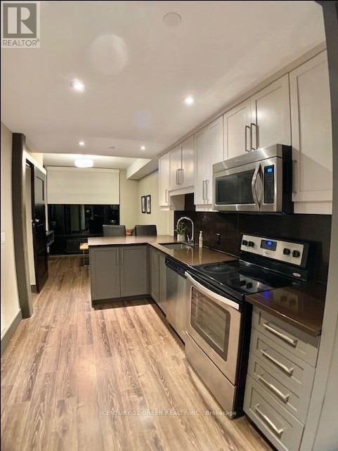 N207-330 Phillip Street, Waterloo, ON, N2L 3W9 - 3
