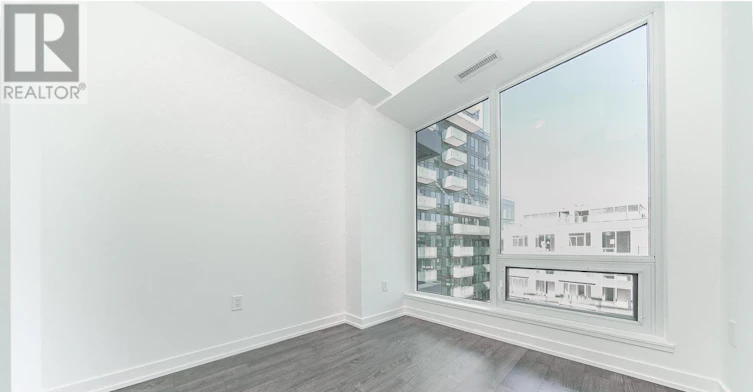 N624-7 Golden Lion Heights, Toronto, ON, M2M 4E7 - 16