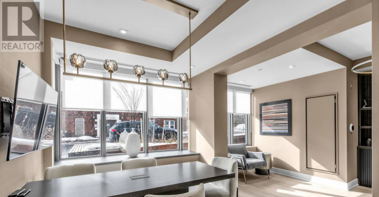 204-8 Manor Road W, Toronto, ON, M4S 0E6 - 18