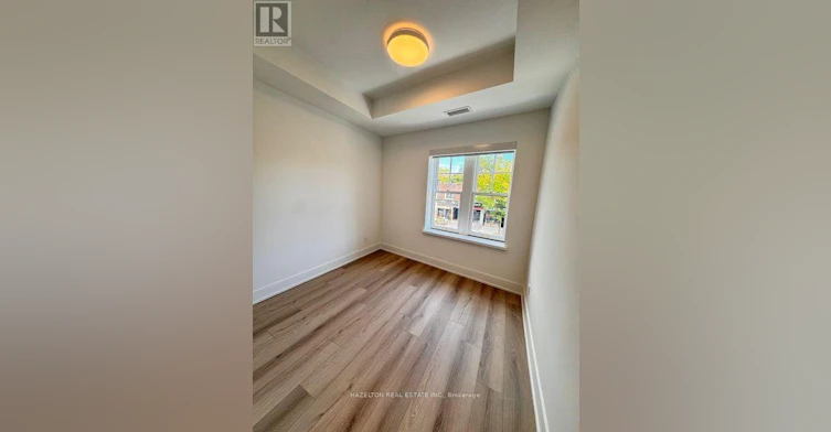 204-8 Manor Road W, Toronto, ON, M4S 0E6 - 10