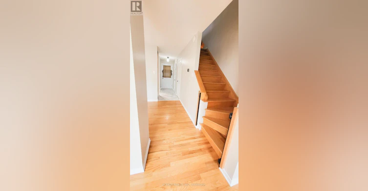 249 Teal Crescent, Ottawa, ON, K1E 2C3 - 10