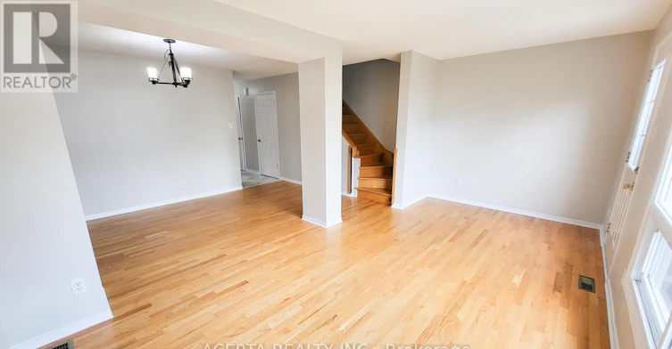 249 Teal Crescent, Ottawa, ON, K1E 2C3 - 5