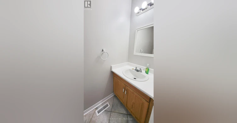 249 Teal Crescent, Ottawa, ON, K1E 2C3 - 9