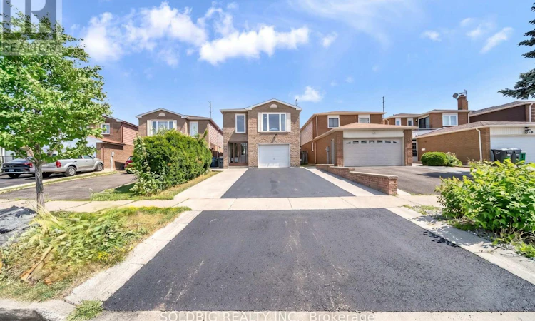 76 Banting Crescent