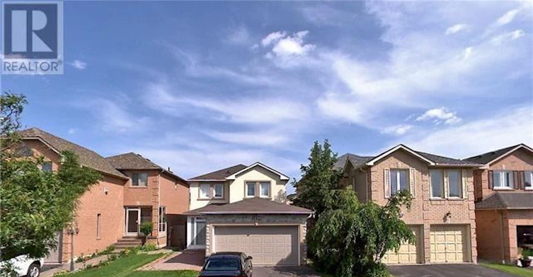 1240 Bantham Street, Mississauga, ON, L5V 1Y8
