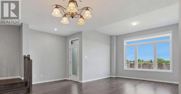 196 Jardiniere Street, Ottawa, ON, K2S 2K2 - 10