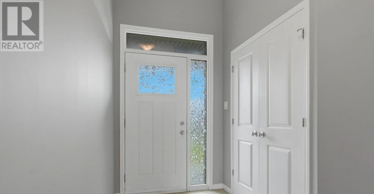 196 Jardiniere Street, Ottawa, ON, K2S 2K2 - 2