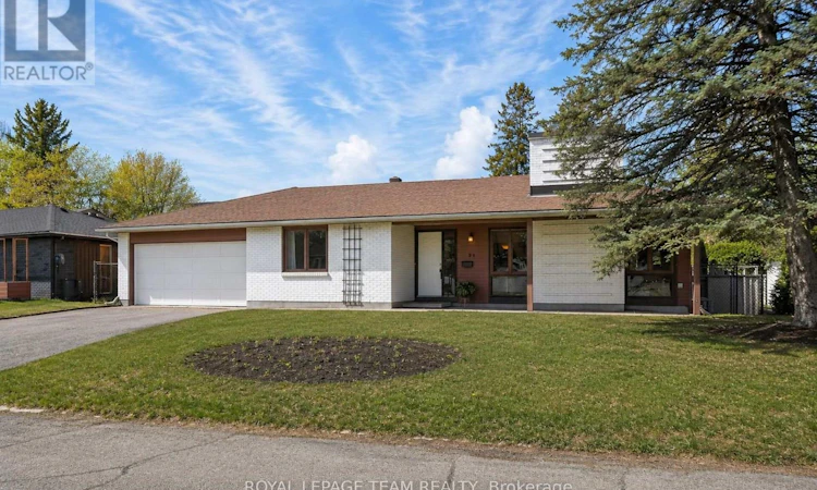 21 Lindhurst Crescent