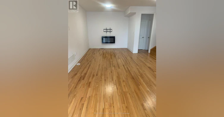 4 Haymarket Drive, Brampton, ON, L4A 5C3 - 11