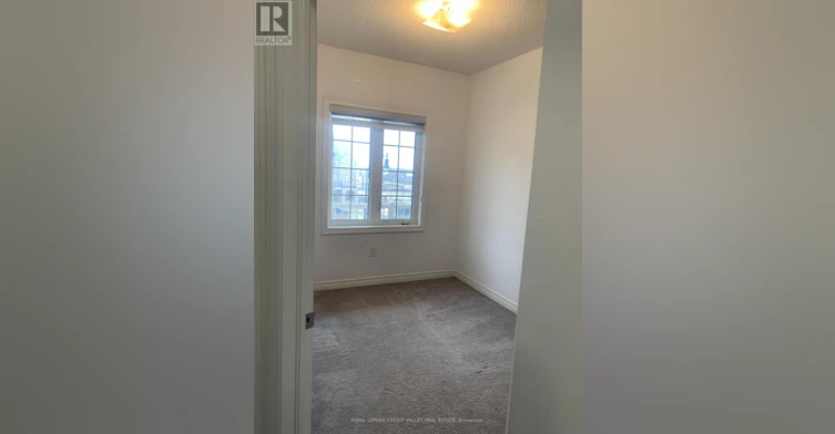 4 Haymarket Drive, Brampton, ON, L4A 5C3 - 17
