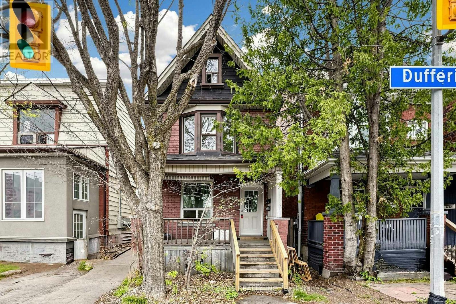 1132 Dufferin Street, Toronto, ON, M6H 4B6