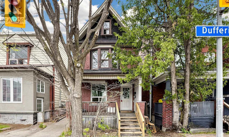 1132 Dufferin Street