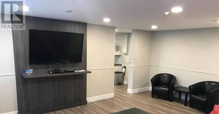 PH 10-1100 Caven Street, Mississauga, ON, L5G 4N3 - 24