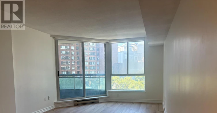 411-38 Elm Street, Toronto, ON, M5G 2K5 - 9