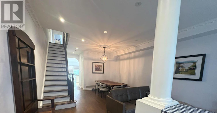 UPPER-162 Claremont Street, Toronto, ON, M6J 2M8 - 4