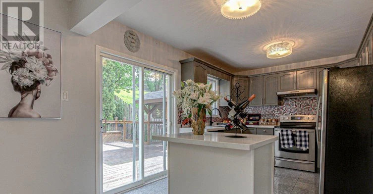 91 Meadowridge Road, London, ON, N6H 5E6 - 8