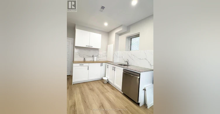 1388 Grigg Gardens, Oakville, ON, L6H 7W8 - 4