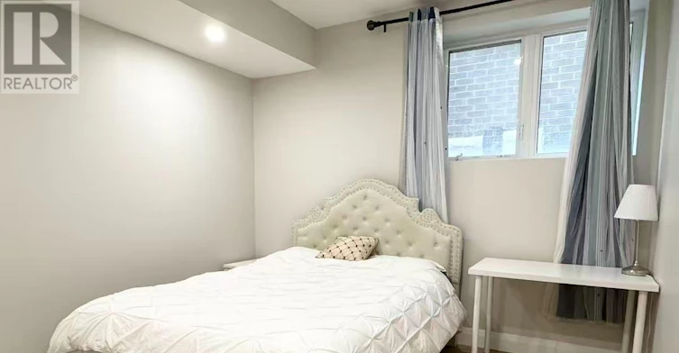 1388 Grigg Gardens, Oakville, ON, L6H 7W8 - 6