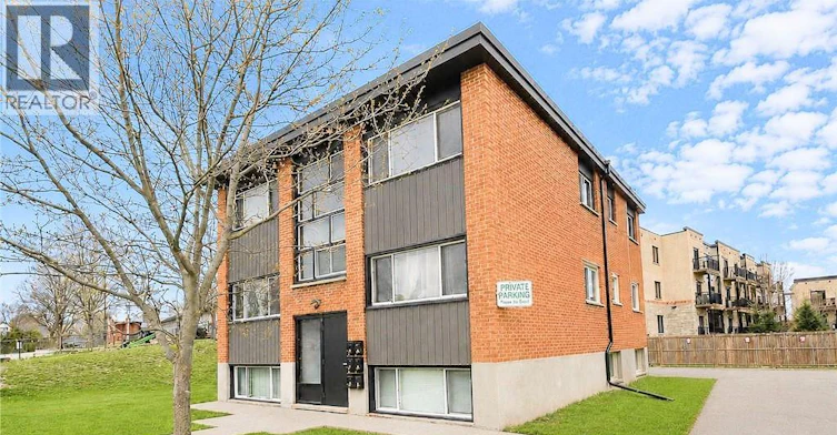 1-281 Lorne Avenue, Kitchener, ON, N2M 3Y9 - 2