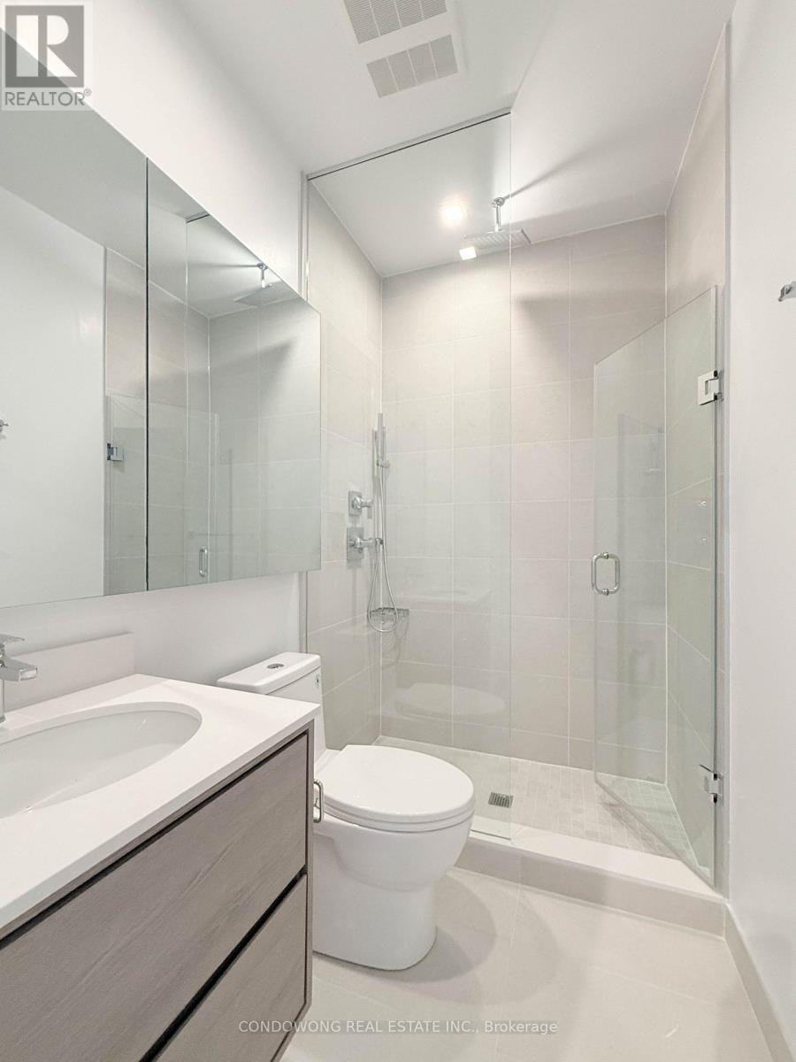 212-29 Green Trail Court, Toronto, ON, M2K 0J9 - 17