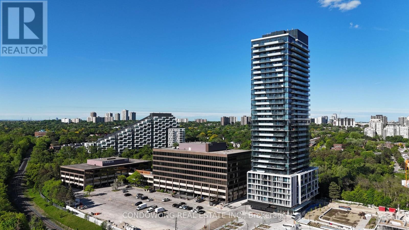212-29 Green Trail Court, Toronto, ON, M2K 0J9