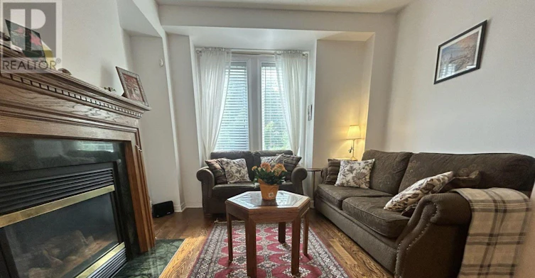 7 Carnation Road, Markham, ON, L3T 7V3