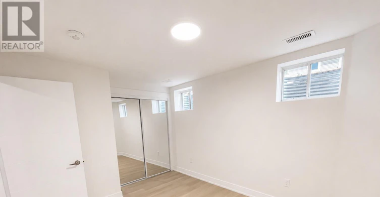 LOWER-349 Grovehill Crescent, Kitchener, ON, N2R 0K8 - 8