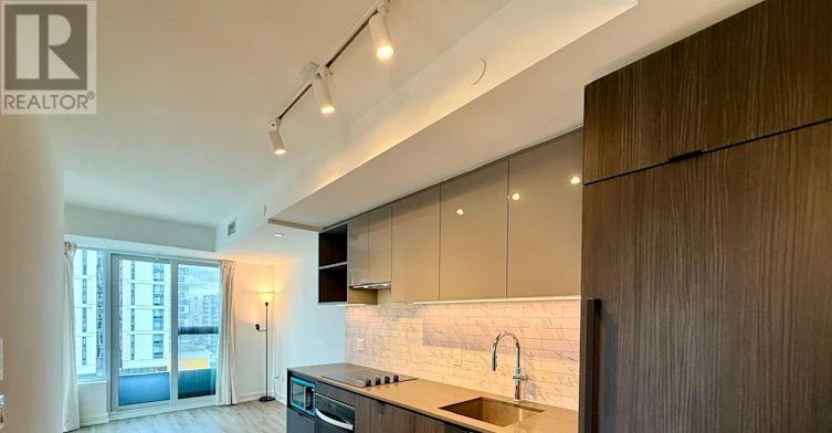 2003-252 Church Street, Toronto, ON, M5B 0E6 - 2