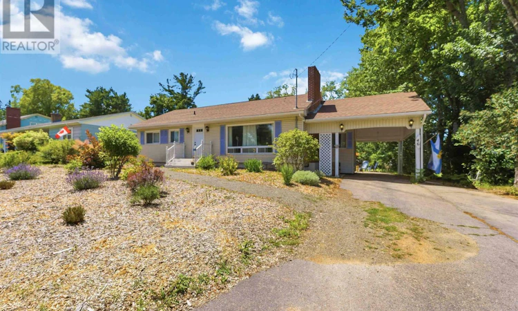 46 Campbell Avenue