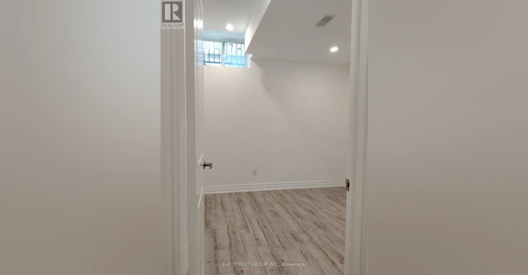 6 Longworth Avenue, Richmond Hill, ON, L4E 1J1 - 5