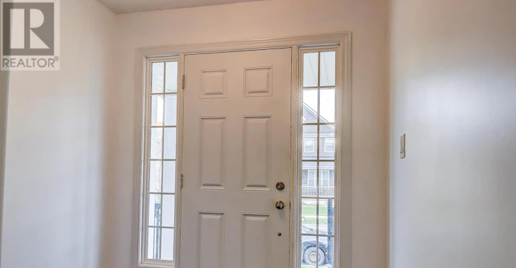 931 Broadway Boulevard, Peterborough, ON, K9H 0J2 - 4