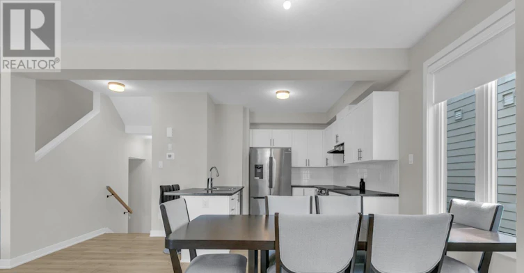 323 Catsfoot Walk, Manotick, ON, K2J 7G9 - 10