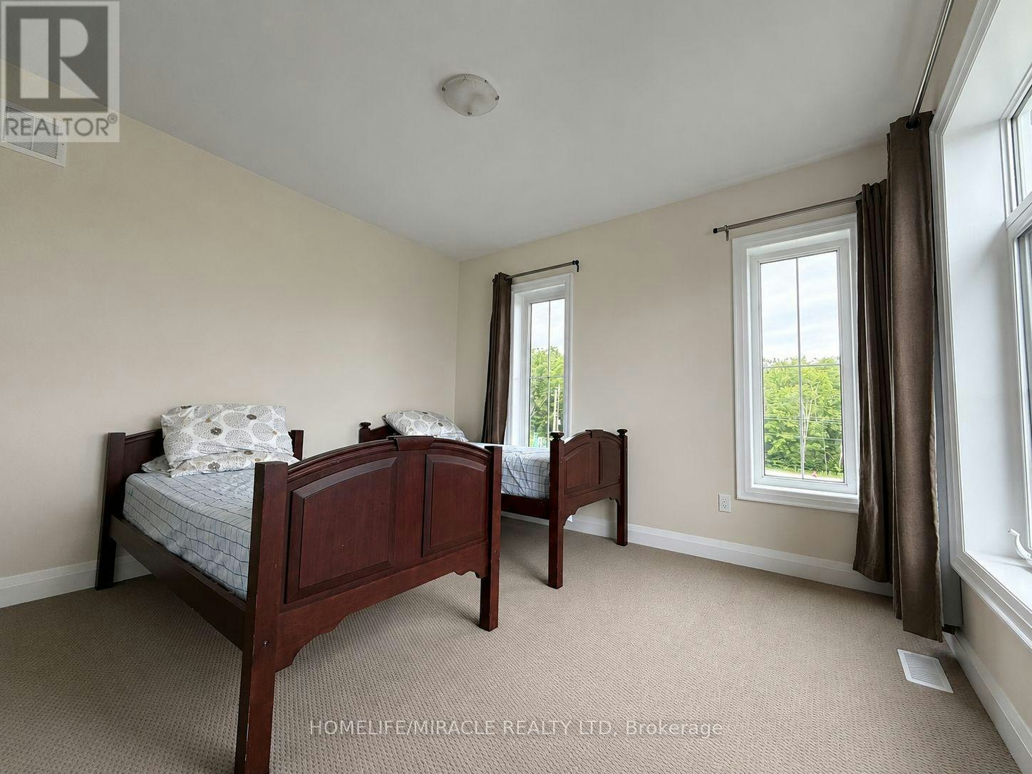 6 Aldwinckle Avenue, Oro-Medonte, ON, L0L 2L0 - 15