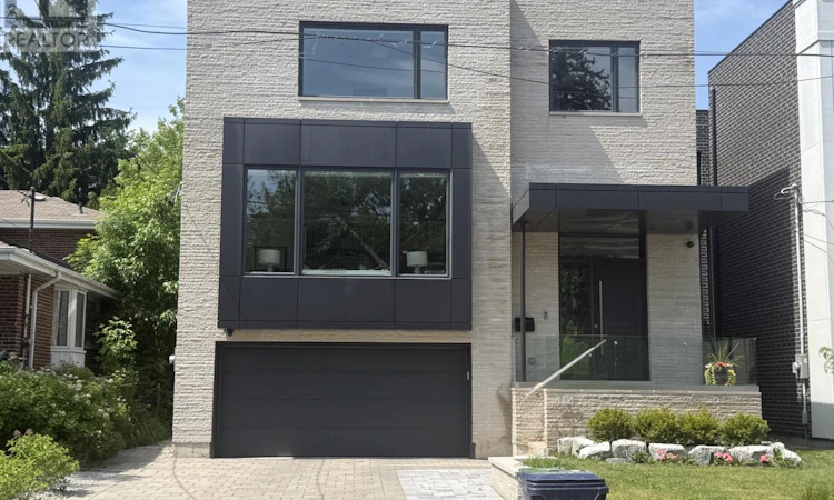 414 Glengarry Avenue