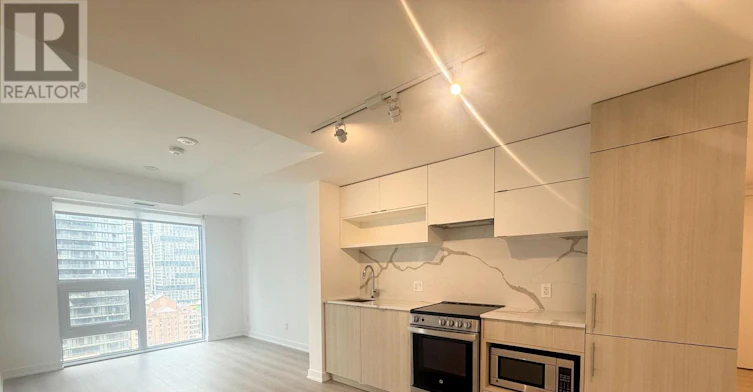 2015-100 Queen Street E, Toronto, ON, M5C 0B5 - 7