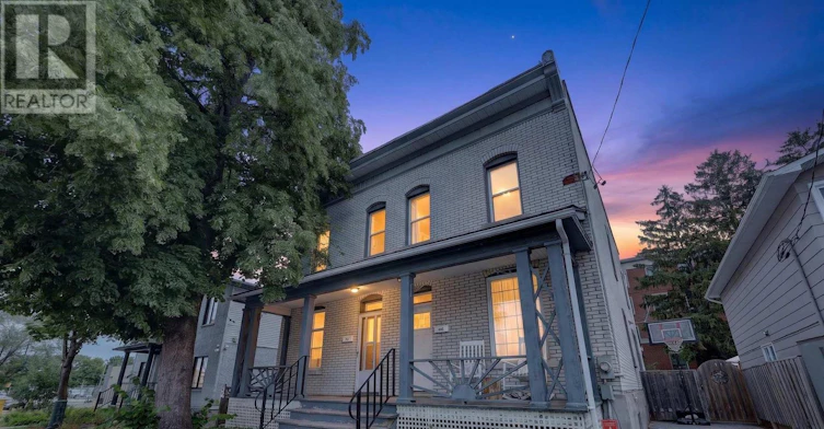 293 Olmstead Street, Ottawa, ON, K1L 7J9 - 4