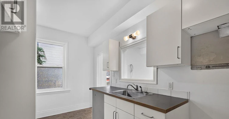 293 Olmstead Street, Ottawa, ON, K1L 7J9 - 17