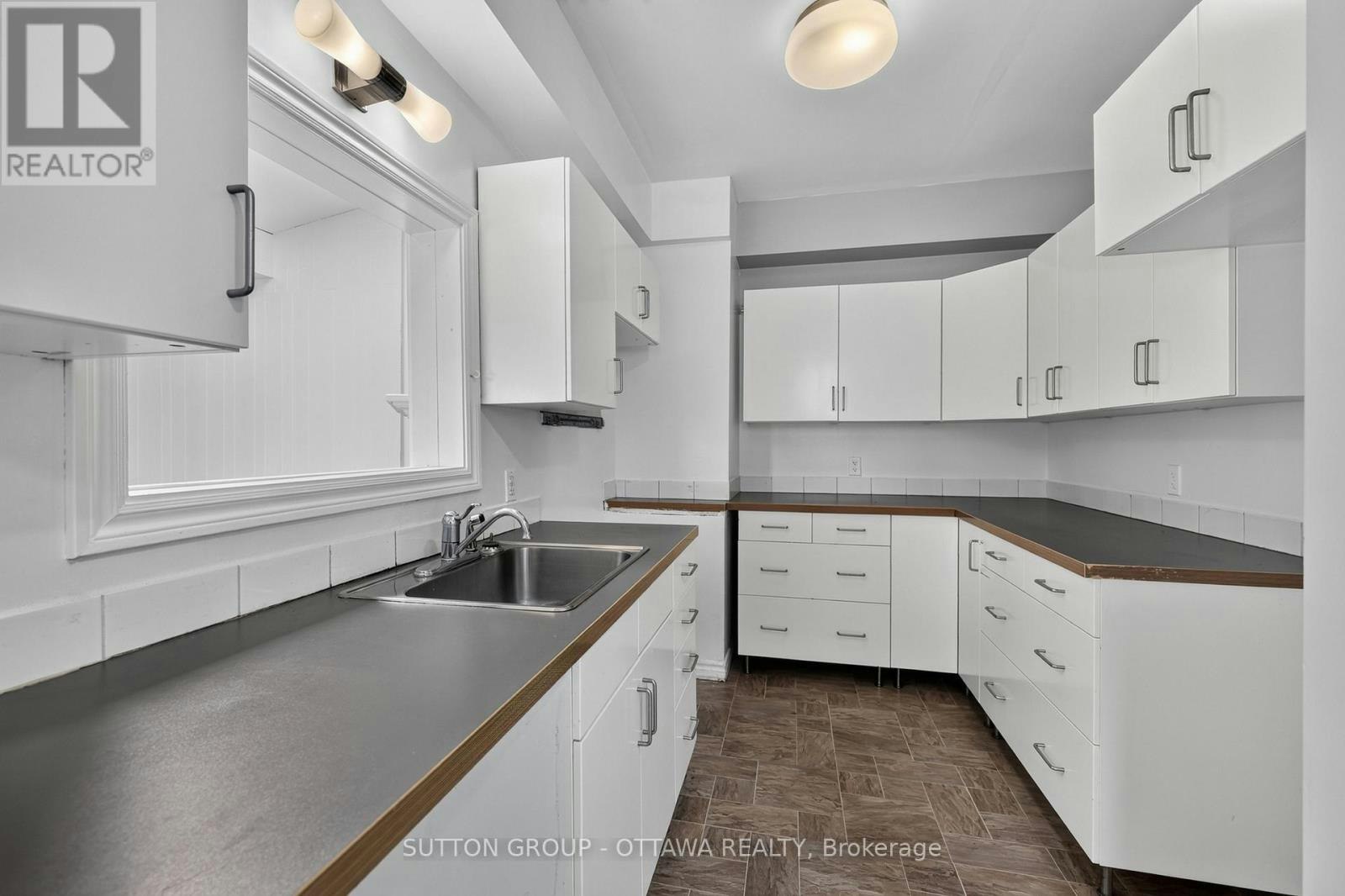 293 Olmstead Street, Ottawa, ON, K1L 7J9 - 16