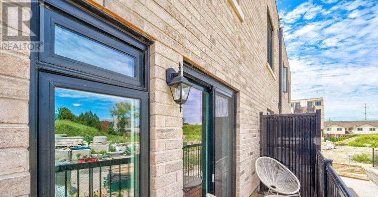 27 Spruce Pines Crescent, Toronto, ON, M4A 0A9 - 12